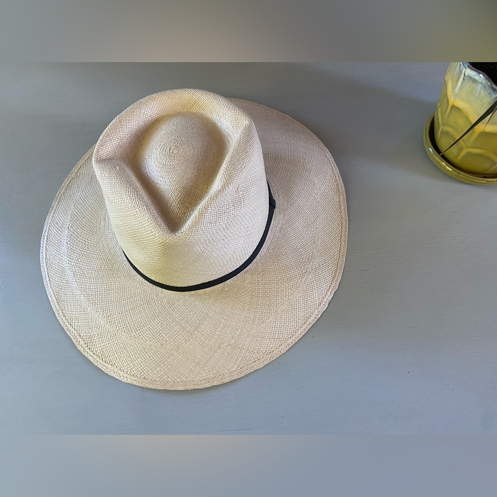 NWOT Cuyana Wide Brim Panama Hat in natural with black ribbon - Picture 5 of 7